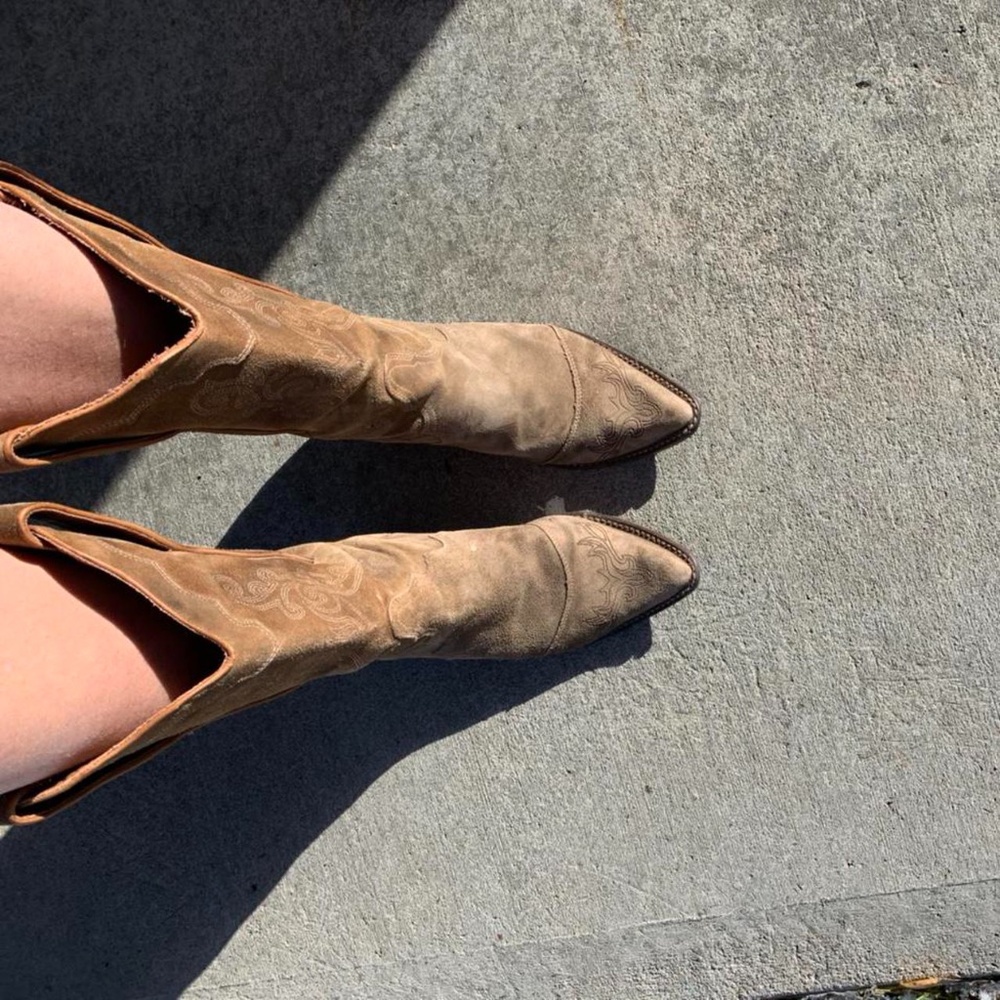 COPY - Vintage cowboy boot